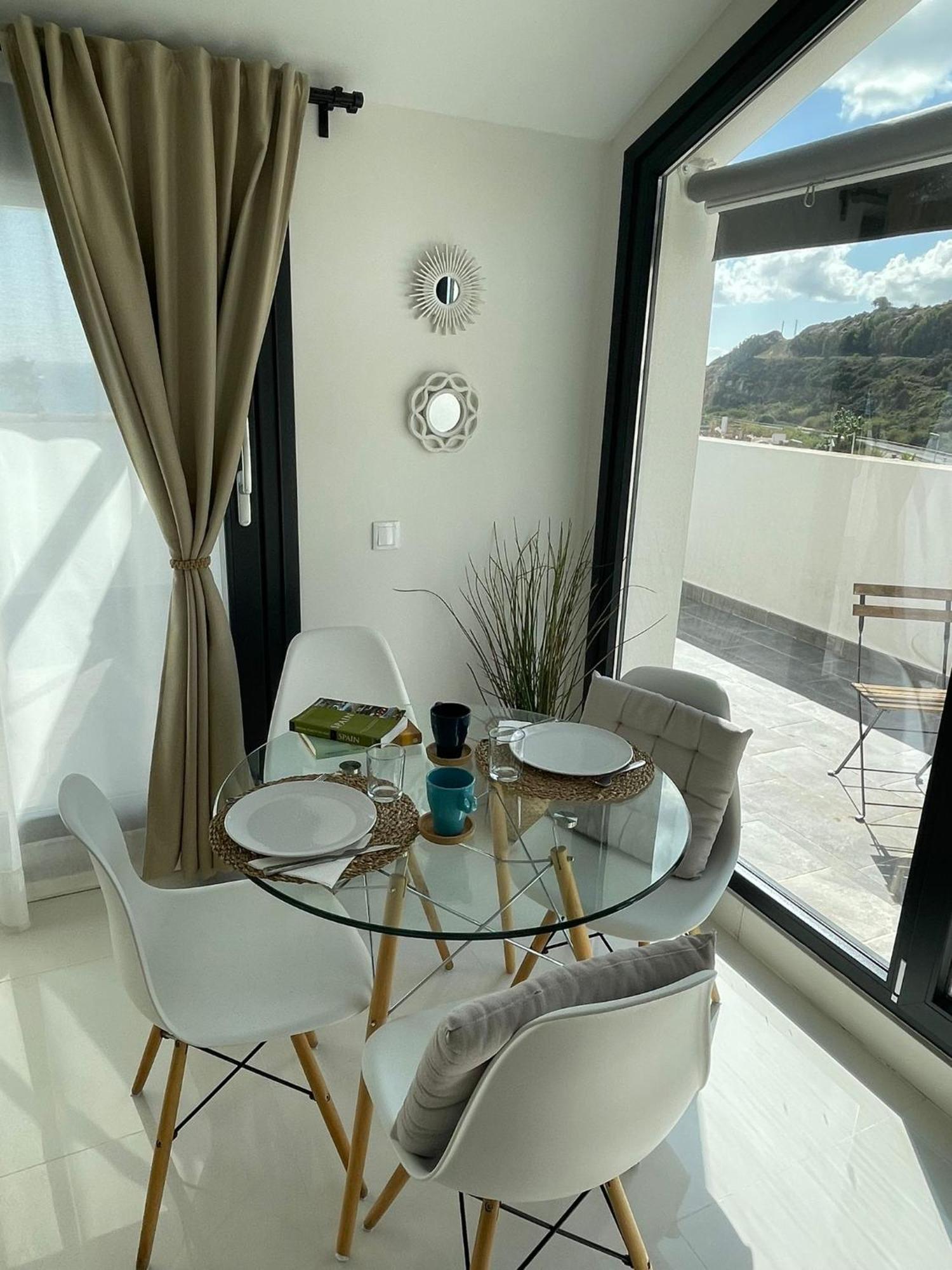 Appartement Precioso Atico, Nuevo, A 50M De La Playa, Manilva Extérieur photo