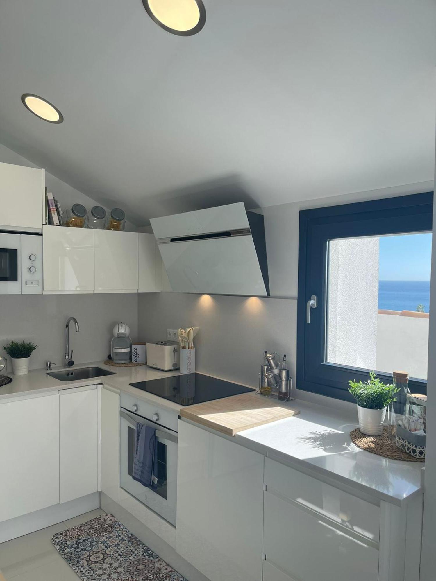 Appartement Precioso Atico, Nuevo, A 50M De La Playa, Manilva Extérieur photo